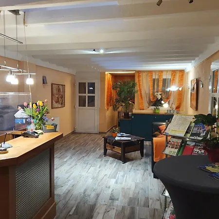 Hotel-pension Grüne Linde Otel Delitzsch