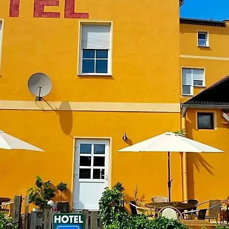 Hotel-pension Gruene Linde דליטש'