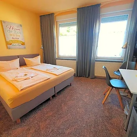 Hotel-pension Gruene Linde 2*
