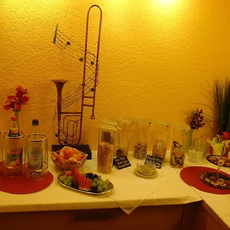 Hotel-pension Grüne Linde 2*