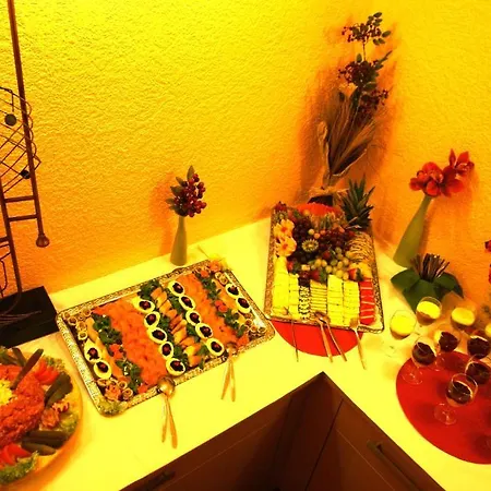 Otel Hotel-pension Grüne Linde Delitzsch