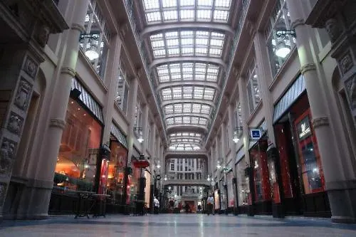 Hotel-pension Gruene Linde فندق ديلتزش