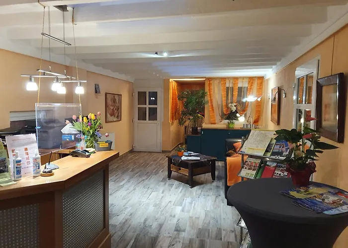 Hotel-pension Gruene Linde فندق ديلتزش