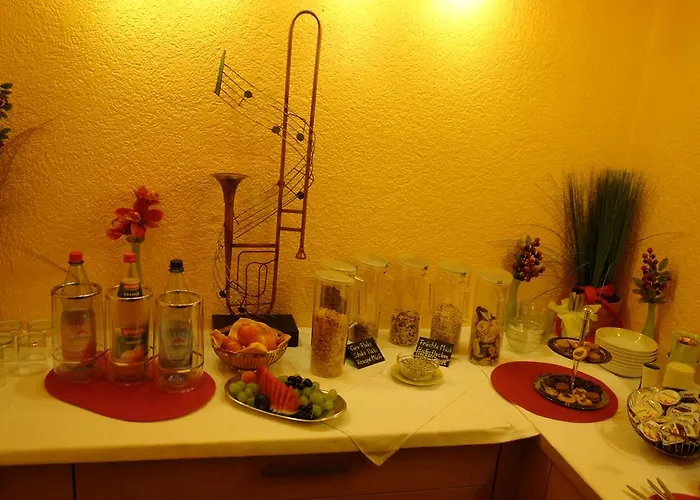 Hotel-pension Gruene Linde 2*